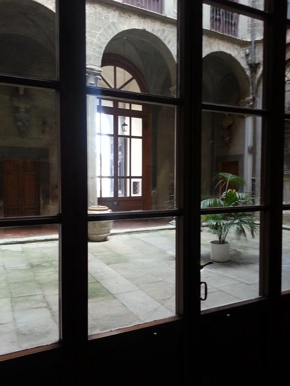 Palazzo Capponi Alle Rovinate Флоренция Номер фото
